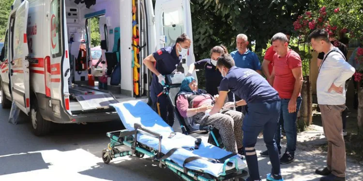 Bolu’da zehirlenenlerin sayısı 98’e ulaştı