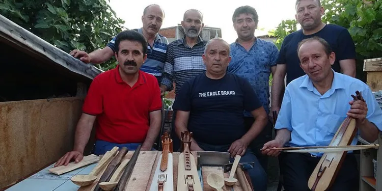 Bursa’da geleneklerini yaşatmaya çalışıyorlar