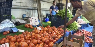 Bursa’da pazarda fiyatlar düştü