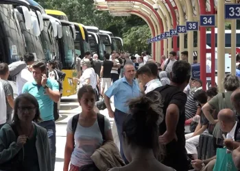 Bursa’da terminalde bayram yoğunluğu başladı