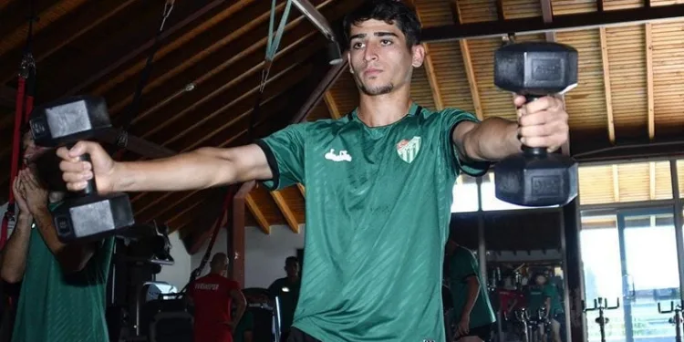 Bursaspor salonda ter attı