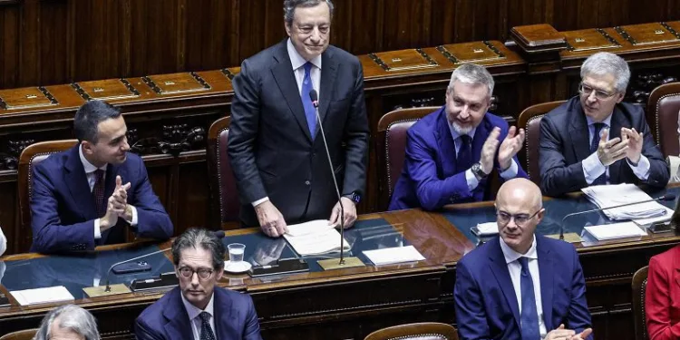 İtalya Başbakanı Draghi istifasını sundu