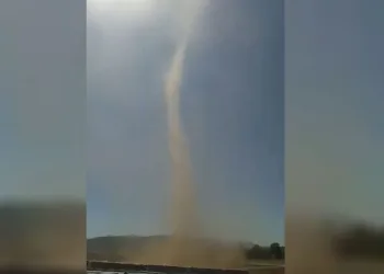 Bitlis’te hortum paniği