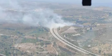 Çeşme’de makilik alanda yangın
