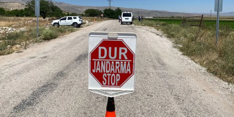 Dehşete düşüren plan! Öldürüp yol kenarına attılar