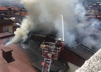Ordu’da 5 katlı binada yangın