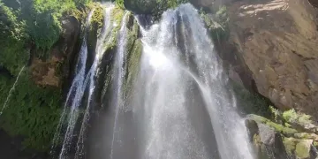 Dağcılar Kaval Şelalesi’ni gezdi