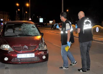 Otomobilin çarptığı çocuk hayatını kaybetti
