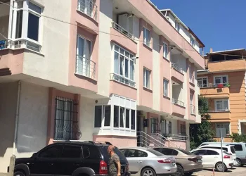 Şakalaşırken arkadaşını vurdu