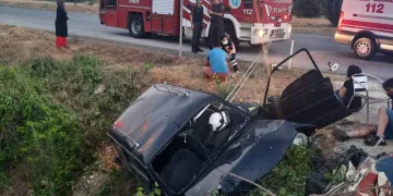 Otomobil şarampole yuvarlandı: 5 yaralı