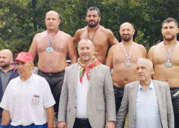Mustafakemalpaşa’da başpehlivan belli oldu