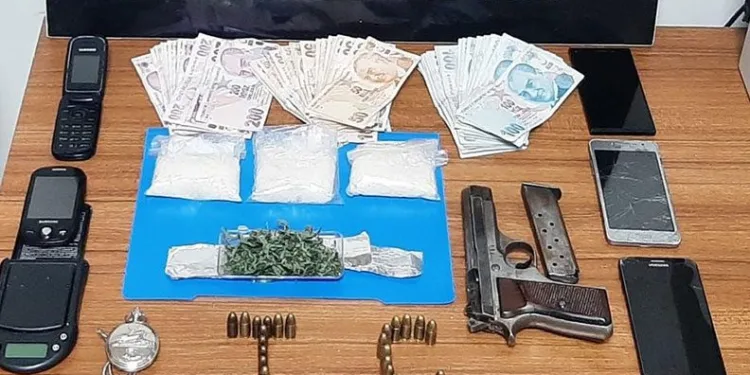 Bursa’da uyuşturucu taciri yakalandı