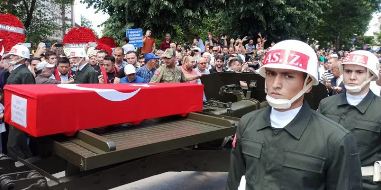 Pençe-Kilit şehidine Bursa’da veda
