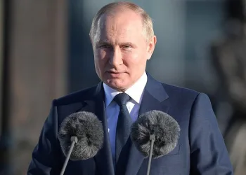 Putin: “Batı kendini tuzağa düşürdü”