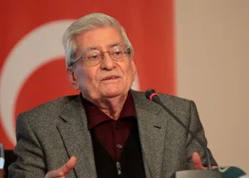 Usta yazar Rasim Özdenören hayatını kaybetti