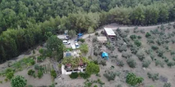Firari FETÖ’cüler dağ evinde yakalandı
