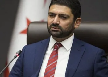 KKTC Maliye Bakanı istifa etti