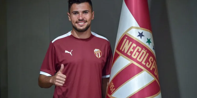 İnegölspor Taylan Özgün ile anlaştı
