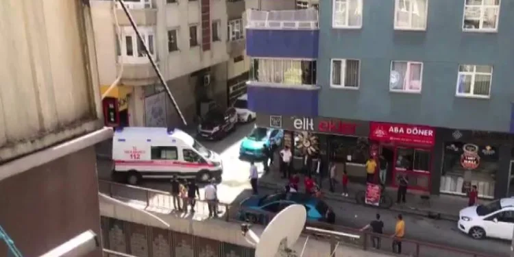Direksiyonda sara krizi geçirdi