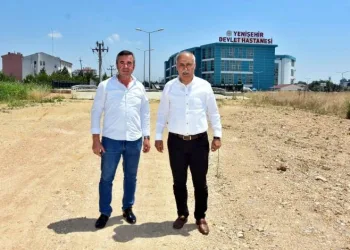 Yenişehir’de yol çalışmaları devam ediyor