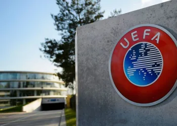 UEFA, Fenerbahçe’ye soruşturma başlattı