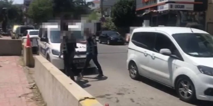 Trafikte makas pahalıya patladı