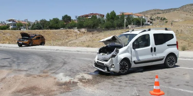 Elazığ’da kaza: 7 yaralı
