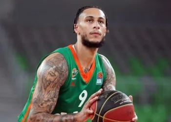 Zach Auguste, Frutti Extra Bursaspor’da
