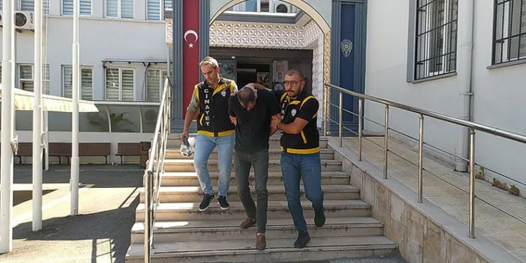 Bursa’da husumetlisini vuran zanlı adliyeye sevk edildi