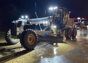Gemlik’te yağışın verdiği hasara müdahale