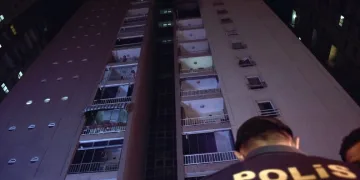 Bursa’da 23 katlı TOKİ’de yangın