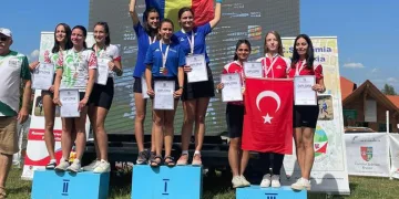İnegöllü sporcular 3’üncülük kupasını aldı