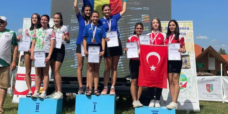 İnegöllü sporcular 3’üncülük kupasını aldı