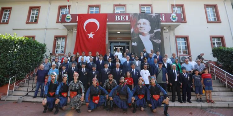 Bursa İnegöl’de Zafer Bayramı coşkusu