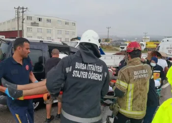 Bursa’da sürücünün hatası sonucu kazaya