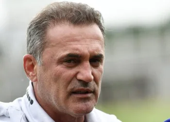 Tahsin Tam: “Hedefimiz Play-Off oynamak”