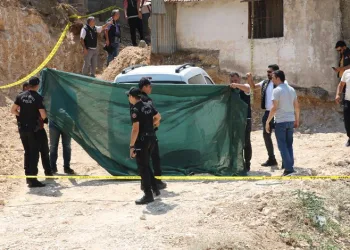 Kayıp 3 kişi için kuyuda arama