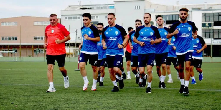 İnegöl Kafkasspor sahaya indi