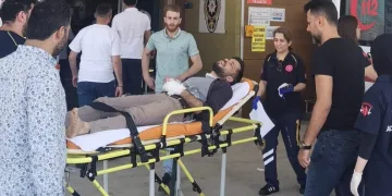 Elini makineye kaptıran işçinin parmakları koptu