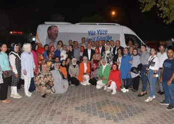 AK Parti Bursa’da vatandaşla buluşmaya devam ediyor