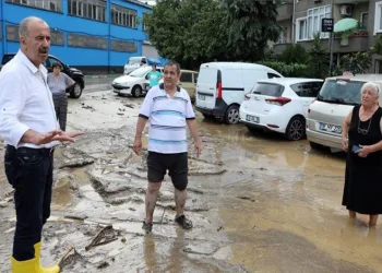 Mudanya Belediyesi’nden sel sonrası müdahale