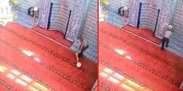 Bursa’da caminin şamdanlarını çaldılar