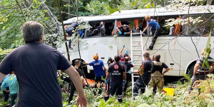 Bursa’da kazada ölen 5 kişinin kimliği belli oldu
