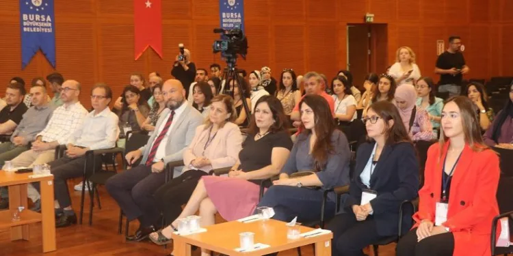 Mimar adayları Bursa Hisar’ı masaya yatırdı