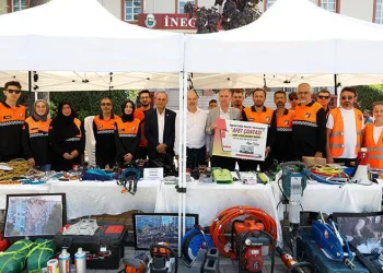 17 Ağustos’un yıl dönümünde ‘Afet’ sergisi