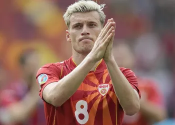 Fenerbahçe Ezgjan Alioski’yi kiraladı