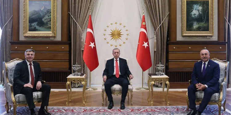Cumhurbaşkanı Erdoğan Mustafa Karadayı’yı kabul etti