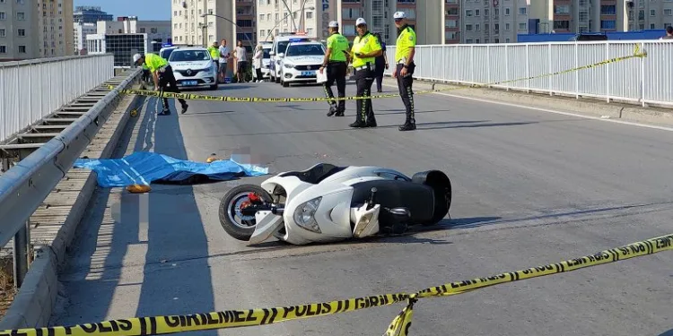 Samsun’da kamyonun çarptığı elektrikli bisikletin sürücüsü öldü