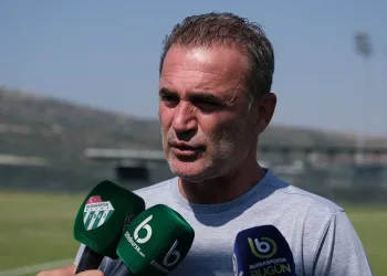 Tahsin Tam: “Özgüven eksikliği göze çarptı”