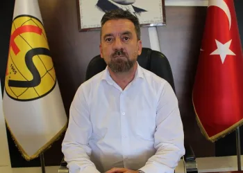 Eskişehirspor Kulübü Başkanı Mehmet Şimşek: “Stadın yarısı Bursaspor diğer yarısı ise Eskişehirspor taraftarı ile dolsun”